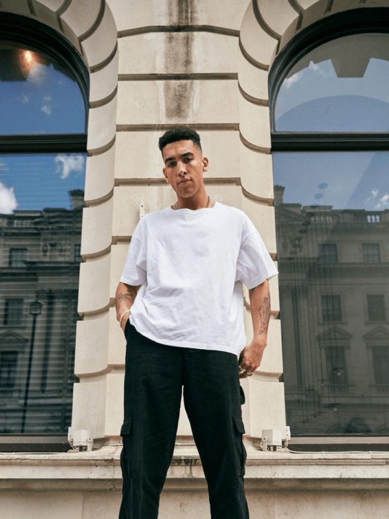 Kolors virtual try on - demo1